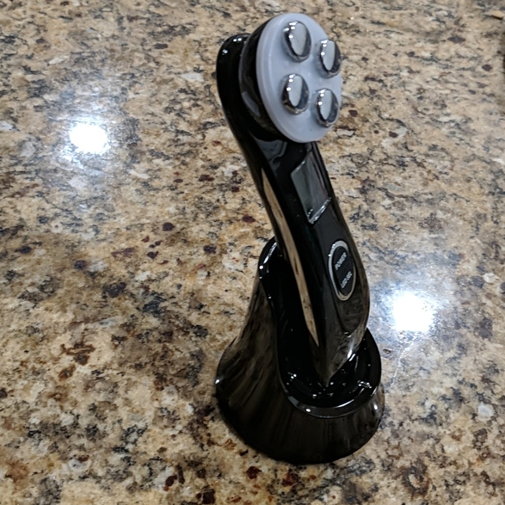 Beauty Instrument - Picture 2 of 5